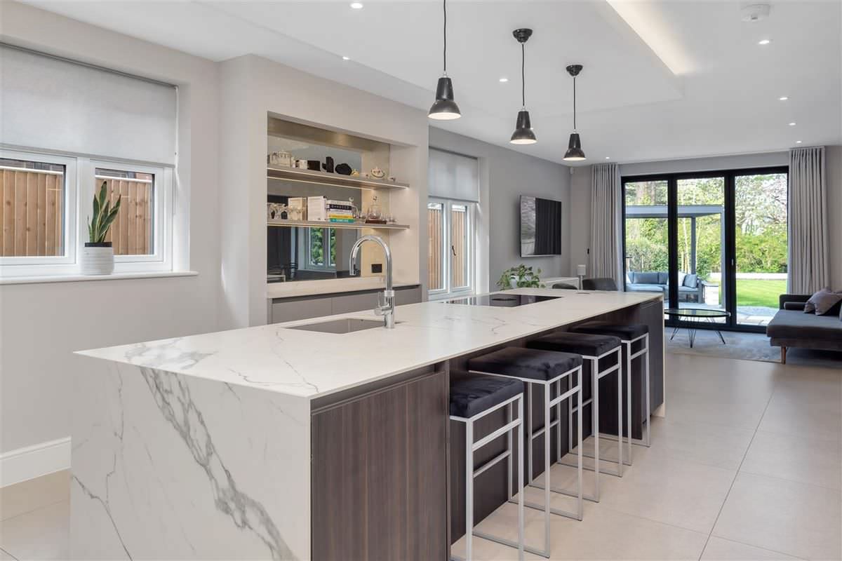 Design and Build Contractors Serving London